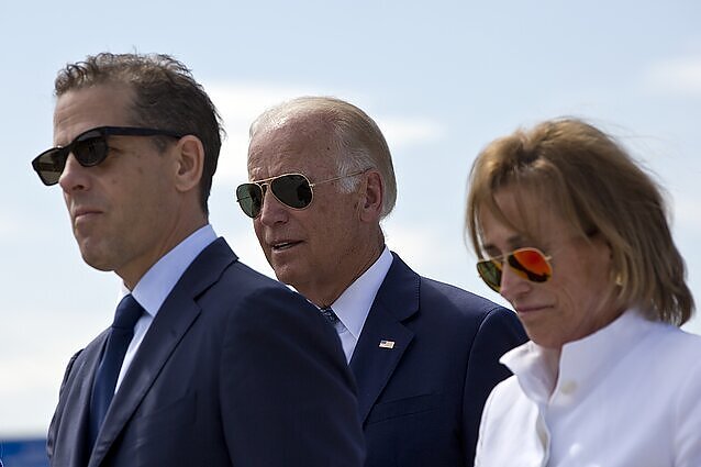 Joe Bideno sūnui iškelta dar viena baudžiamoji byla: prokurorai vyrą kaltina mokesčių vengimu