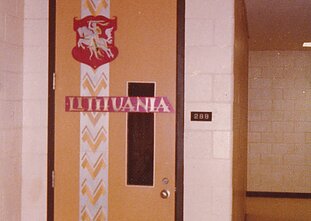 „Lietuvių kambario” Detroite durys „Lietuvių kambario” Detroite durys