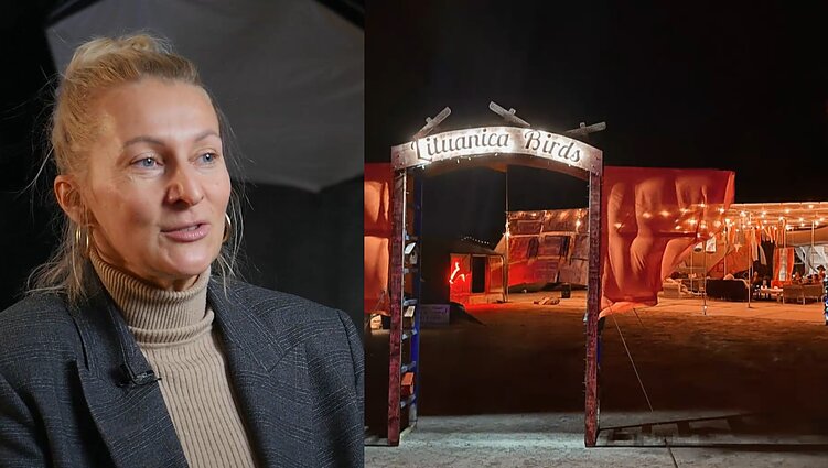 „Burning Man“ festivalyje lietuvių stovyklą subūrusi Žaneta žmones vaišina bulviniais blynais: visi labai giria