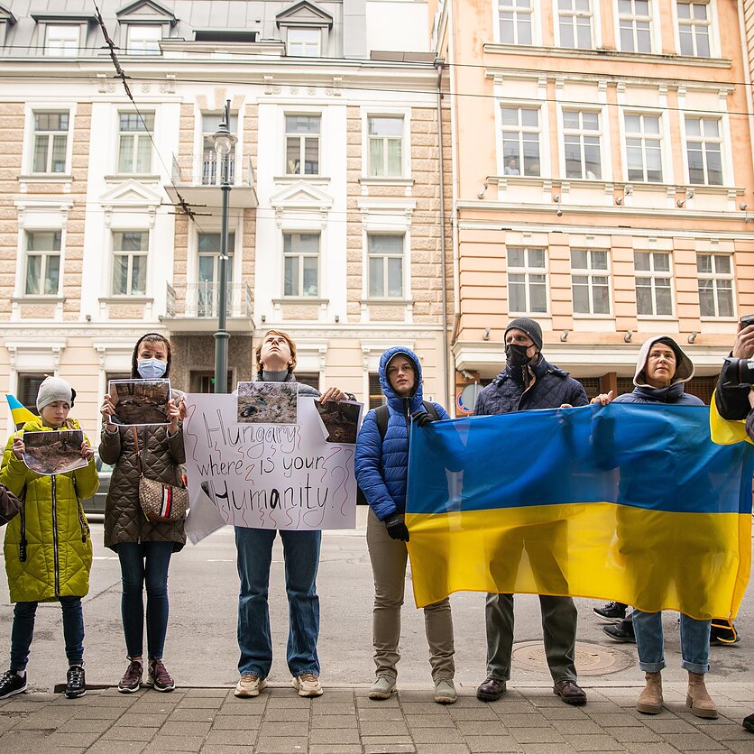 E. Blažio / LRT nuotr., Protestas prie Vengrijos ambasados Vilniuje