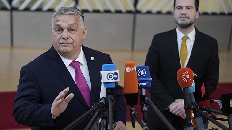 Lemiamu momentu Orbanas paliko salę: kas pakeitė Vengrijos premjero apsisprendimą dėl Ukrainos narystės ES?