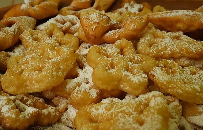 Diliauskų kaimo moterys atgaivino šimtamečius žagarėlių receptus