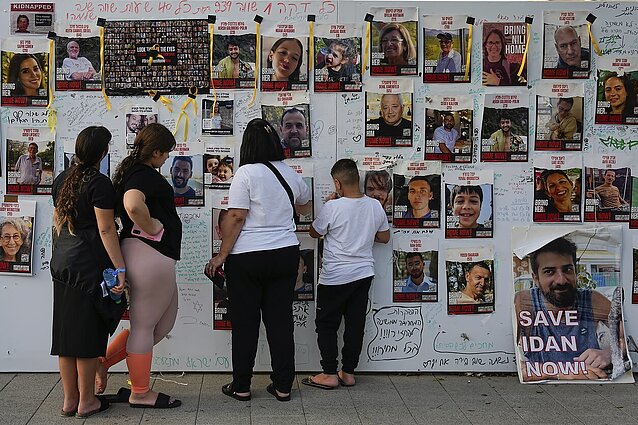 „Hamas“ išplatintame pranešime teigiama, kad dėl likusių įkaitų paleidimo islamistai nesiderės
