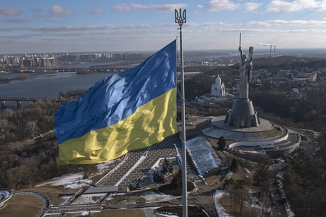 Žinios. Ukrainos teisėsauga skelbia sulaikiusi aukšto rango pareigūną, įtariamą išgrobsčius dešimtis milijonų eurų