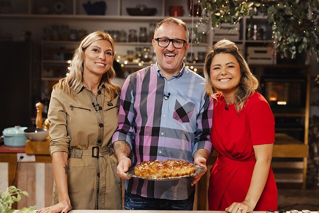 Į kritiką dėl požiūrio į vaikus restorane Čeprackas atkerta: skaudu – vietoj to, kad gulėtų lovose, miega ant kėdžių