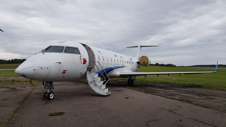 Aukcione parduodamas lėktuvas „Bombardier CRJ-200LR“