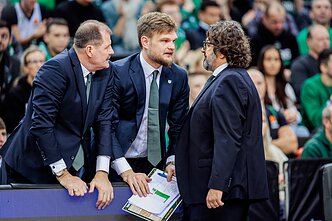Gintaras Krapikas, Tautvydas Sabonis ir Andrea Trinchieri Gintaras Krapikas, Tautvydas Sabonis ir Andrea Trinchieri