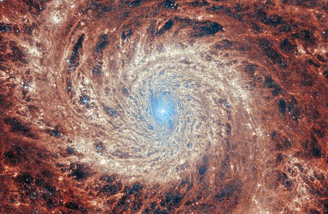 Spiralinė galaktika M51