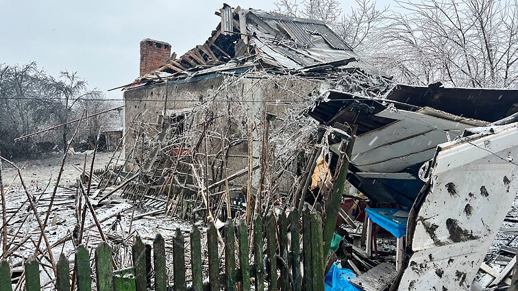 Ukraina: per naujausią Rusijos ataką numuštos 18 iš pusšimčio raketų: taikytasi ir į gyvenamuosius namus