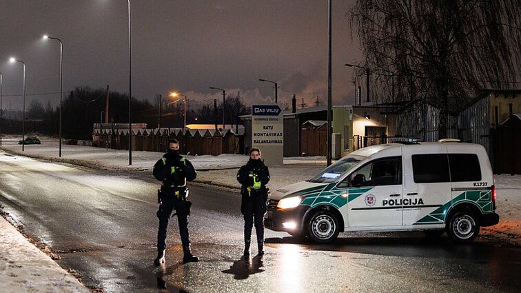 Žinios. Visuomenę sukrėtusio pagrobimo Kaune atomazga: sulaikytas mergaitę neįprastame garaže laikęs 42-ejų vyras
