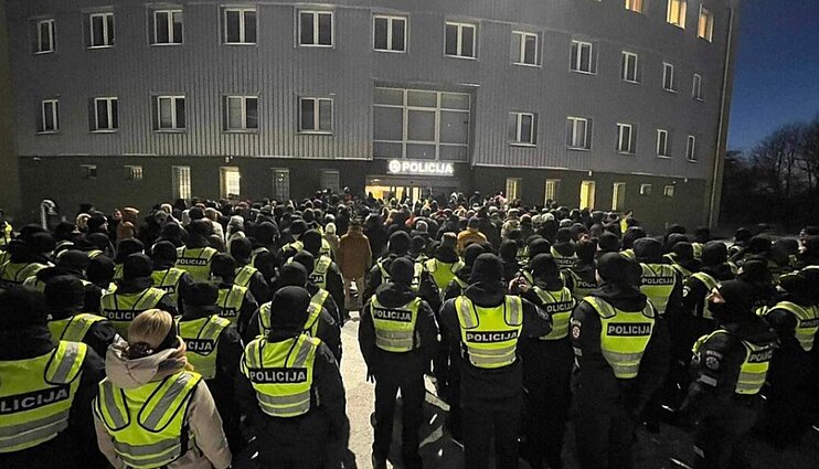 Žinios. Policijos duomenimis, naktį vykusi devynmetės paieška nebuvo sėkminga