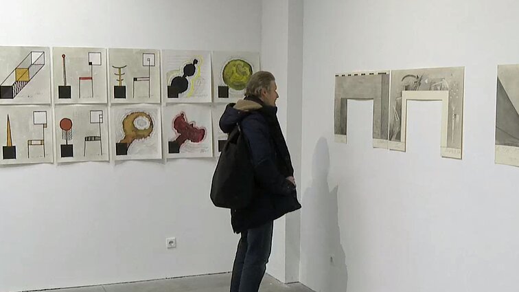 Vilniaus dailės akademijos parodų salėse „Titanikas“ atidaryta menininko Broniaus Rudžio retrospektyvinė paroda