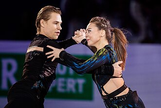 Allison Reed and Saulius Ambrulevičius