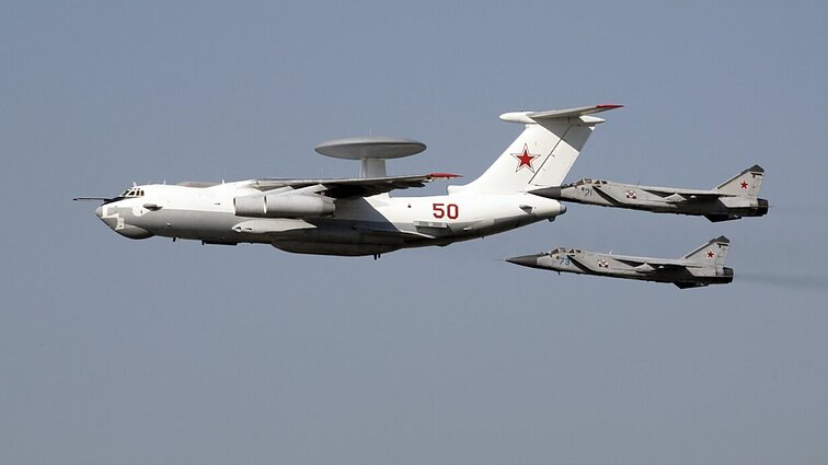 Žinios. Ukraina virš Azovo jūros teigia numušusi Rusijos karinį lėktuvą „A-50“