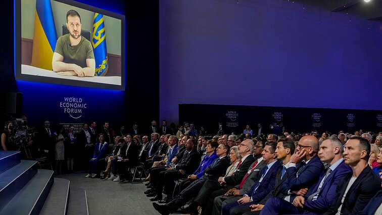 Žinios. Davoso forume Zelenskis bandys užsitikrinti stabilią sąjungininkų paramą, išvakarėse aptartas jo taikos planas