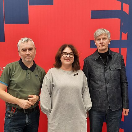 Aukso amžius. Važinėjantiems darbo automobiliais jau teks už tai susimokėti. Verslas sako, tai – dvigubas apmokestinimas