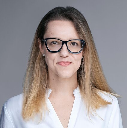 Pirmas sakinys. Politinis sąmoningumas mūsų literatūroje. Marija Antanavičiūtė