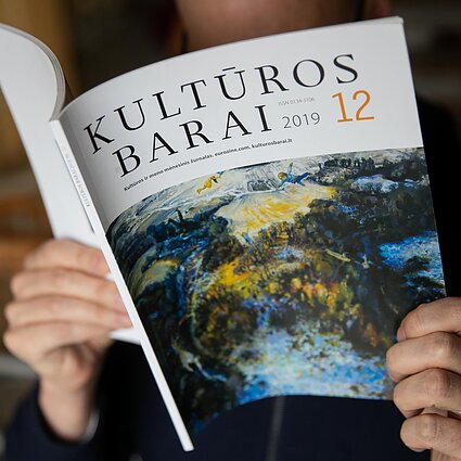 LRT aktualijų studija. Ar kultūrinė spauda Lietuvoje miršta?