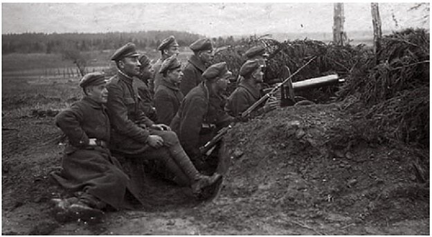Литовські солдати на позиція, Зарасайський напрямок, 1919 р.