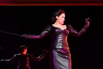 Lina Dambrauskaitė, repeticija, „Hofmano istorijos“ LNOBT