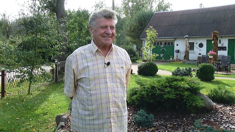 81 metų Romano vienas iš pomėgių – socialiniai tinklai: nesuprantu, kaip anksčiau išgyvenau be išmanaus telefono