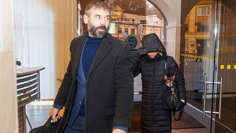 Vilčinskams grąžinami iš jų paimti vaikai: vaikų teisių apsaugos atstovė teigia – sprendimas netikėtas, bet vaikams grėsmės nėra