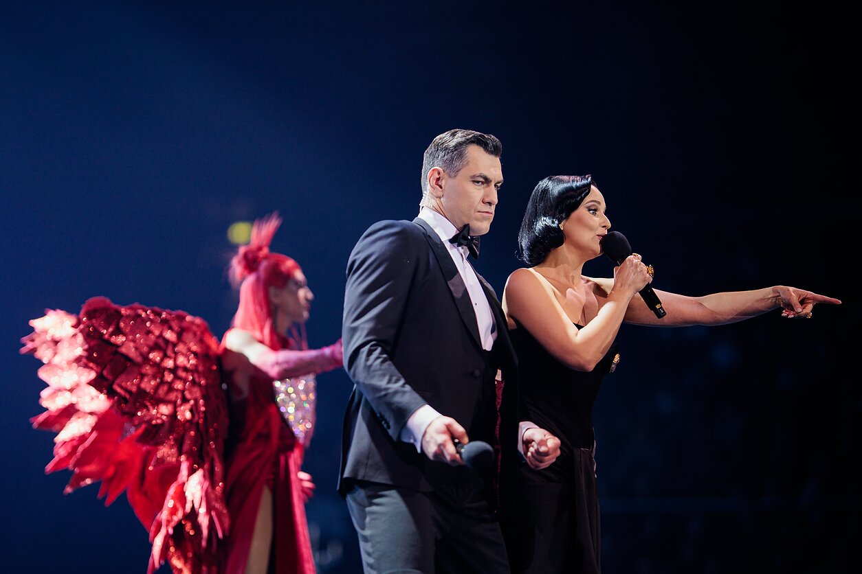 M.A.M.A. apdovanojimų vedėjai scenoje kėlė klausimą dėl lietuviškų hitų originalumo