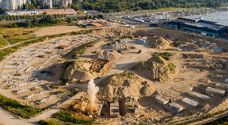 Vilniaus tarybos opozicija įtaria, kad fondas „BaltCap“ siekia pasitraukti iš Nacionalinio stadiono projekto