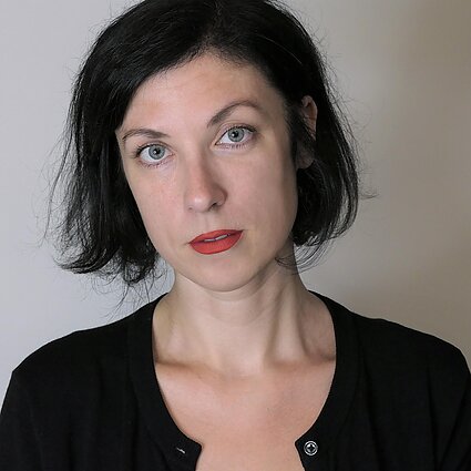 Pažinimai. Virginija Kulvinskaitė: mus visus graužia įsisenėjusi bemeilystė, tarsi pagarba ir švelnumas mus išpaikins