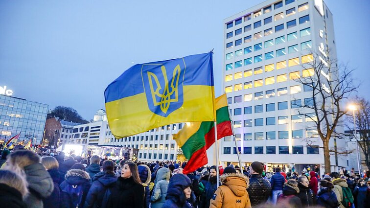 „Knygos apdovanojimuose“ Rašytojų sąjungos narių parama Ukrainai įvertinta metų reiškinio apdovanojimu