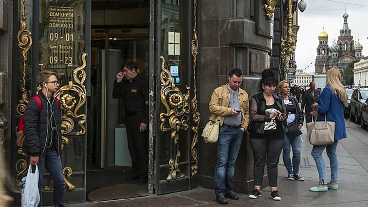 Aptarė Kremliaus siekius sukurti nepriklausomą internetą: absoliučiai visi rusų duomenys yra spec. tarnybų žinioje