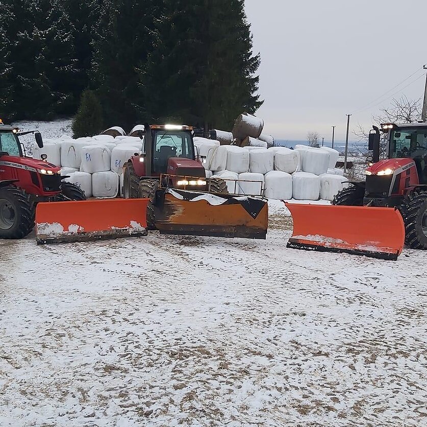 Petras Šiaučiūnas, Kelių valymas žiemą.
