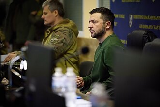Volodymyras Zelenskis lanko Ukrainos karius
