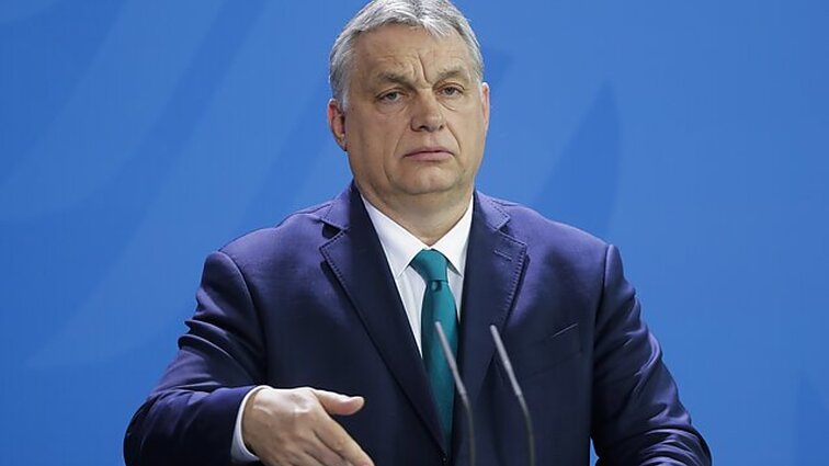 Orbano šou baigėsi: sprendimą dėl paramos Ukrainai priėmė per 5 minutes