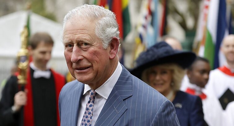 Karoliui III diagnozuotas vėžys: Bakingamo rūmų teigimu, karalius dėl gydymo nusiteikęs pozityviai