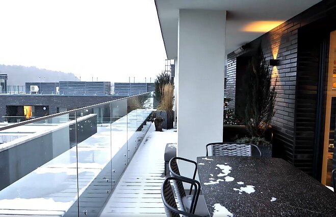 Modelio J. Steponavičiūtės ir prodiuserio A. Vosyliaus namai