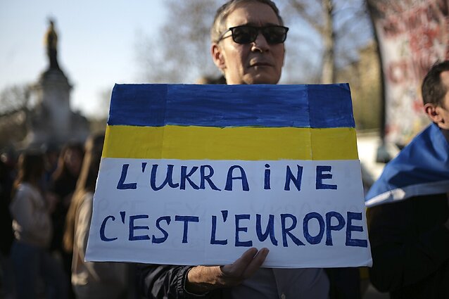 Europai gali tekti didesnė finansinė atsakomybė už Ukrainą: kariuomenių vadai ragina rengtis akistatai su Rusija