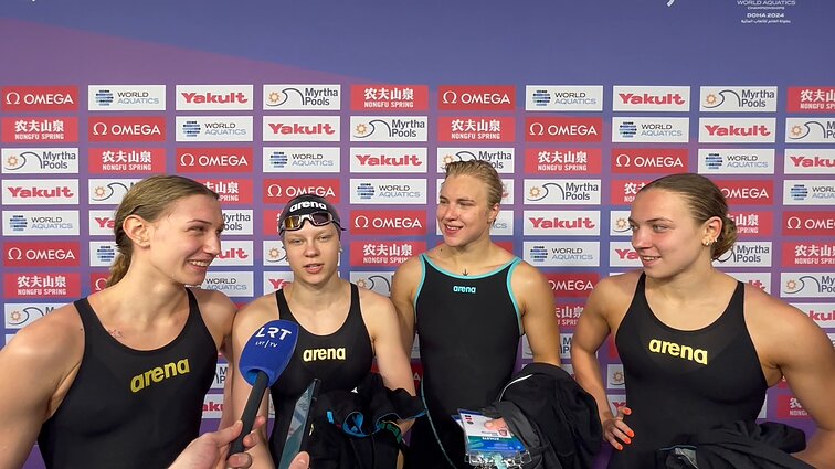 Su Meilutyte startavusios jaunosios plaukikės: pagrindinis tikslas buvo smagiai praplaukti kaip komandai