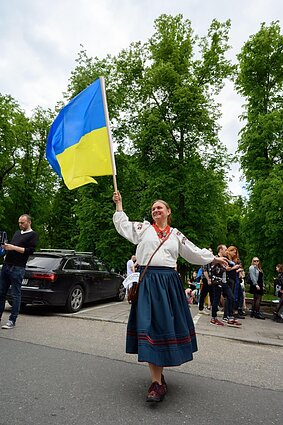 Щастя щодня від Ганни Довбах, або як українцям зберегти психологічний ресурс у війні Щастя щодня від Ганни Довбах, або як українцям зберегти психологічний ресурс у війні