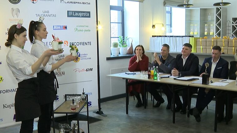 „Norime žinoti, kokiomis akimis vaikai žiūri į savo miestą“: Kupiškyje moksleiviai skatinami kurti verslus