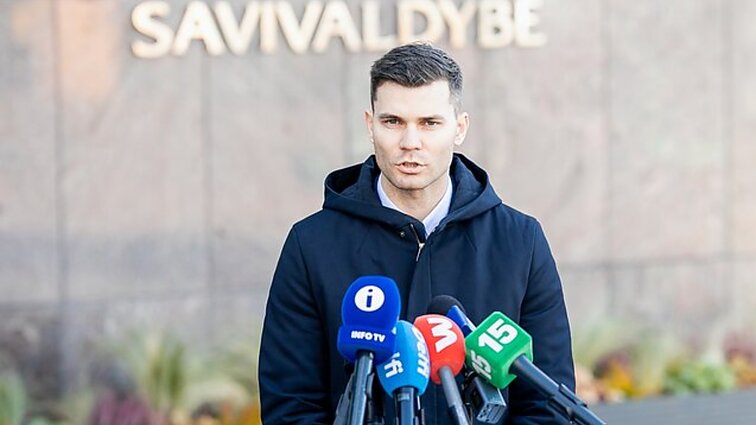 Teismas leido Stepukonį suimti dviem savaitėms, nors prokurorai prašė dviem mėnesiams