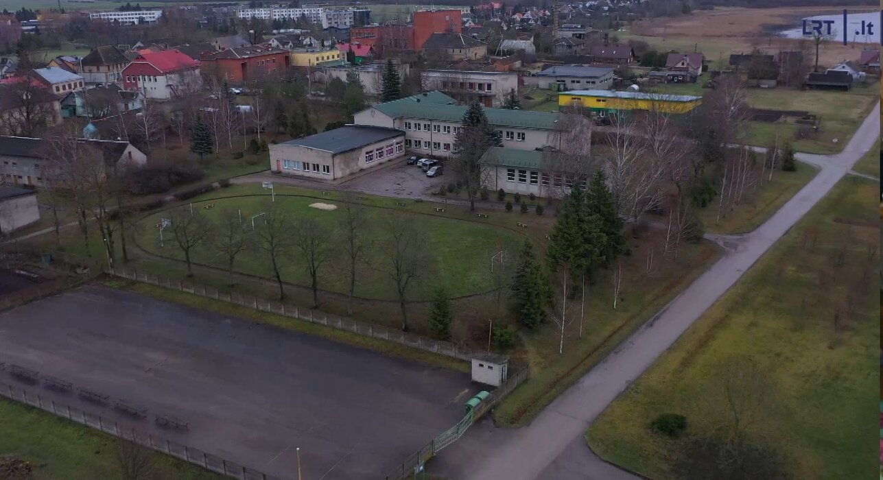 Simnas; mokykla
