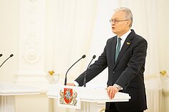 Prezidentūroje įteikti Valstybės apdovanojimai už nuopelnus Lietuvai Prezidentūroje įteikti Valstybės apdovanojimai už nuopelnus Lietuvai