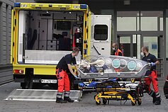 Aleksejus Navalnas, atvežtas į Berlyną Aleksejus Navalnas, atvežtas į Berlyną
