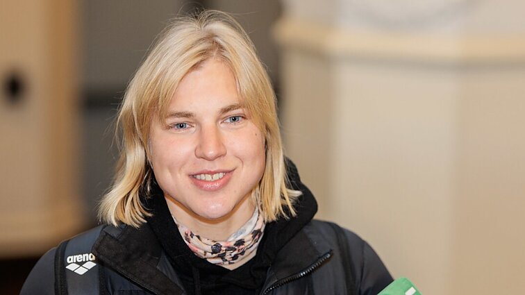 Į Lietuvą sugrįžusi Meilutytė nesivaiko garbės: mano didžiausias pasiekimas – jaustis ramia ir be titulų