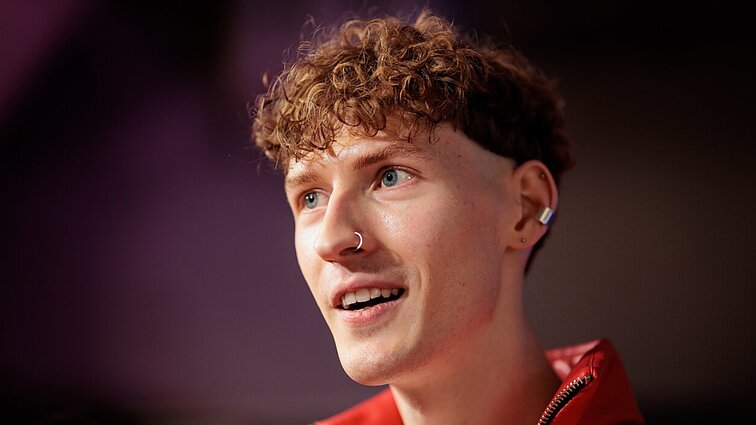 Zilnys įvertino riziką į „Euroviziją“ siųsti mažai patyrusį atlikėją: tai daina, su kuria sunku „paslysti“