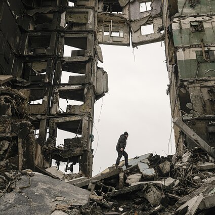 Apie karą Ukrainoje pranešinėjanti žurnalistė: atėjo toks perdegimas, kad reikėjo pasėdėti valandą ir išsiverkti