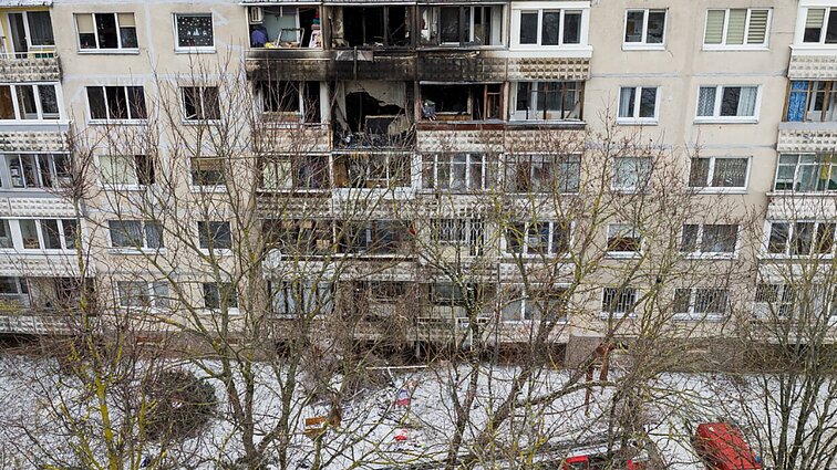 Viršuliškių daugiabučio gyventojai šiandien turėtų sužinoti daugiau informacijos apie pastato būklę ir likimą