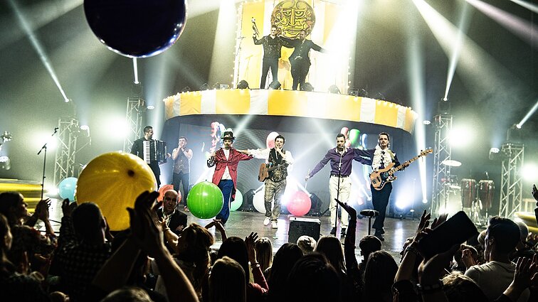 „Antikvariniai Kašpirovskio dantys“ Palangoje 