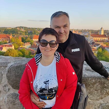 Gyvenimo citrinos. Olenos vyras žuvo kare: grožio Romanas ieškojo net fronte, karinę mašiną papuošė gėlėtomis staltiesėmis